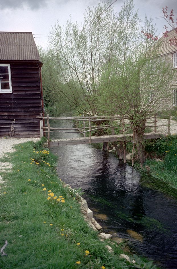 Cricklade_access_to_house